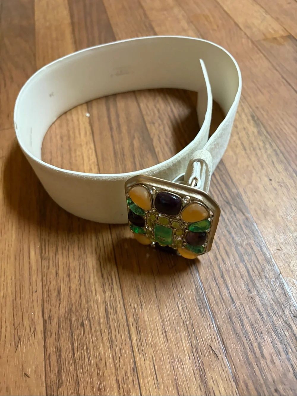 White Suede Chanel Gripoix Pate De Verre Belt Year 2008